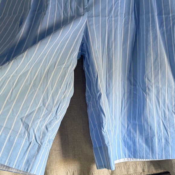 Zara Blue Striped Midi Shorts M - Picture 2 of 5